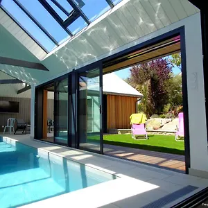 https://la-maison-bleue-cap-houses.inbrittany.com